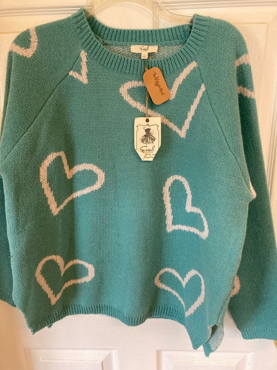 easel Sweaters - easel NWT Seafoam Crewneck Sweater with White Heart